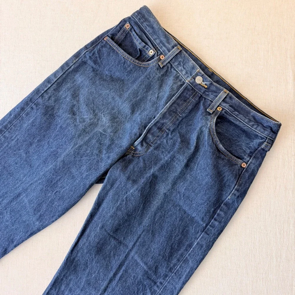 Levis 501 Original Straight Fit Jeans Mens 35x32 Dark Wash Blue Denim Button Fly
